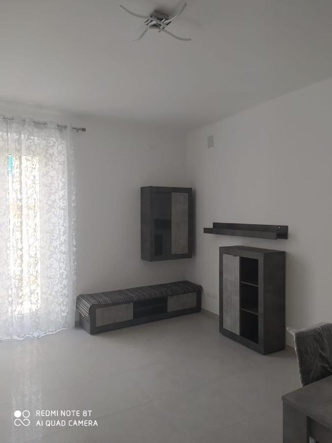 Al Cinema Apartment Scerni Ngoại thất bức ảnh